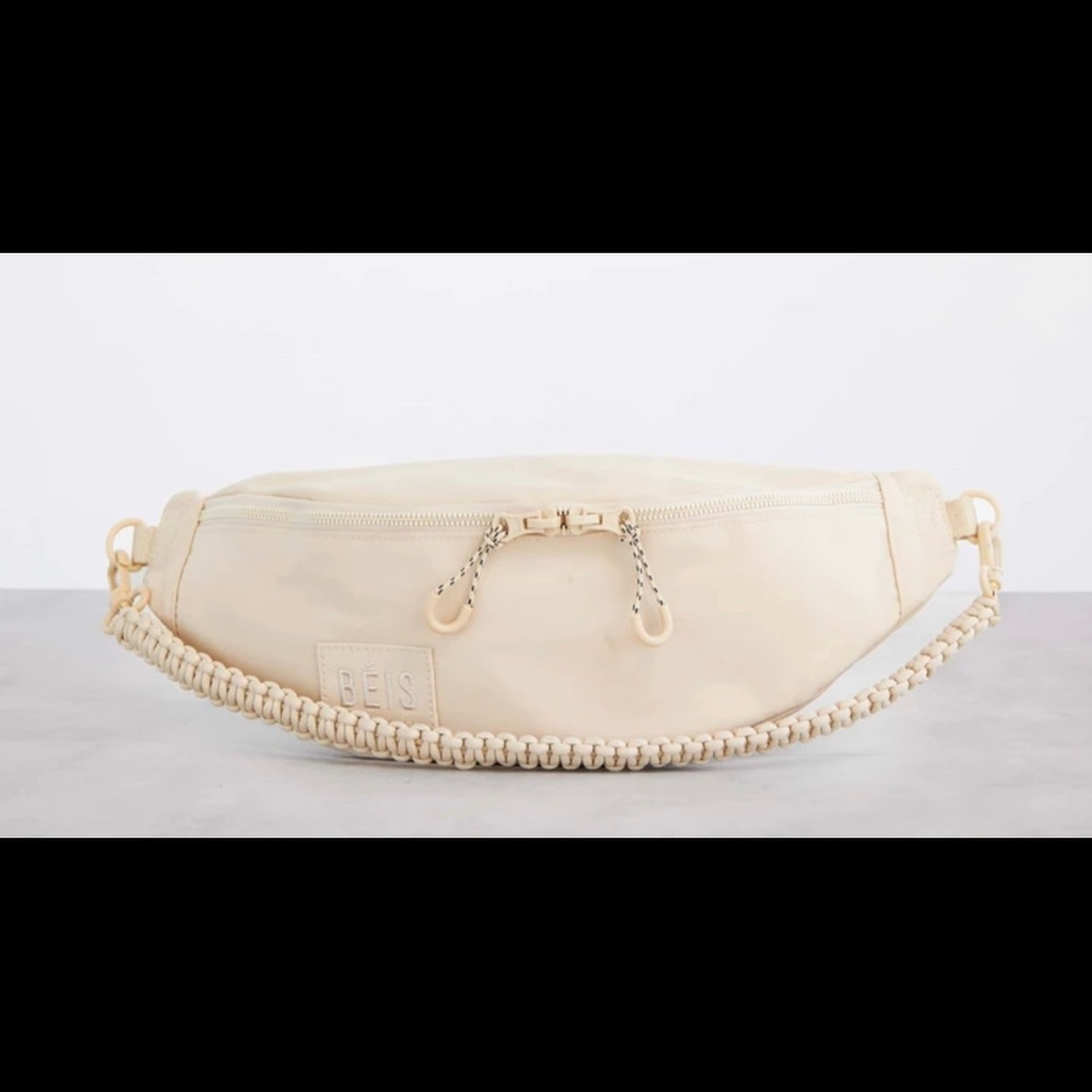 Beis’ - The sports pack in beige -NWT